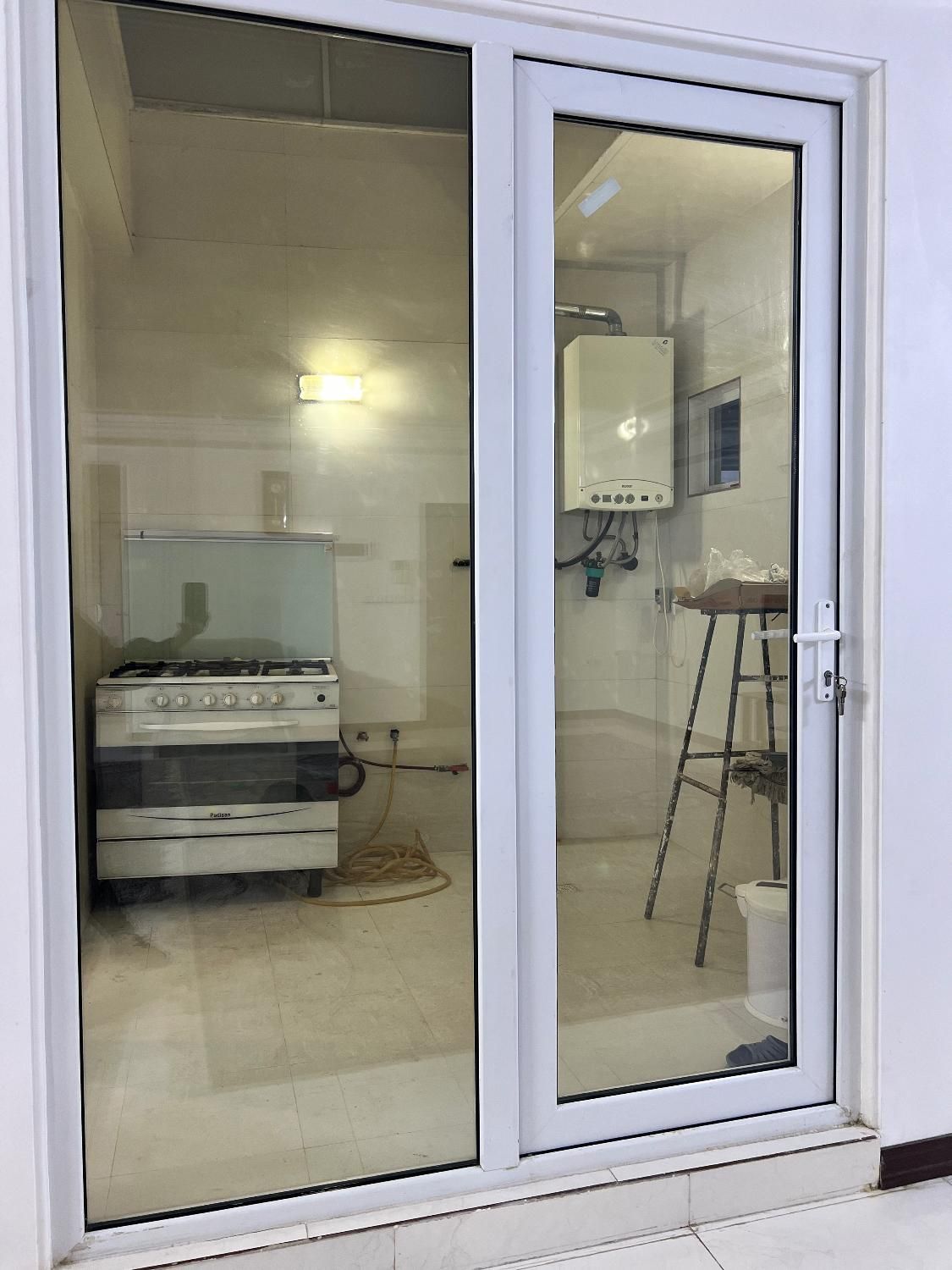 منزل ویلایی مبله دربست شیک|اجارهٔ کوتاه‌مدت آپارتمان و سوئیت|قم, یزدان‌شهر|دیوار