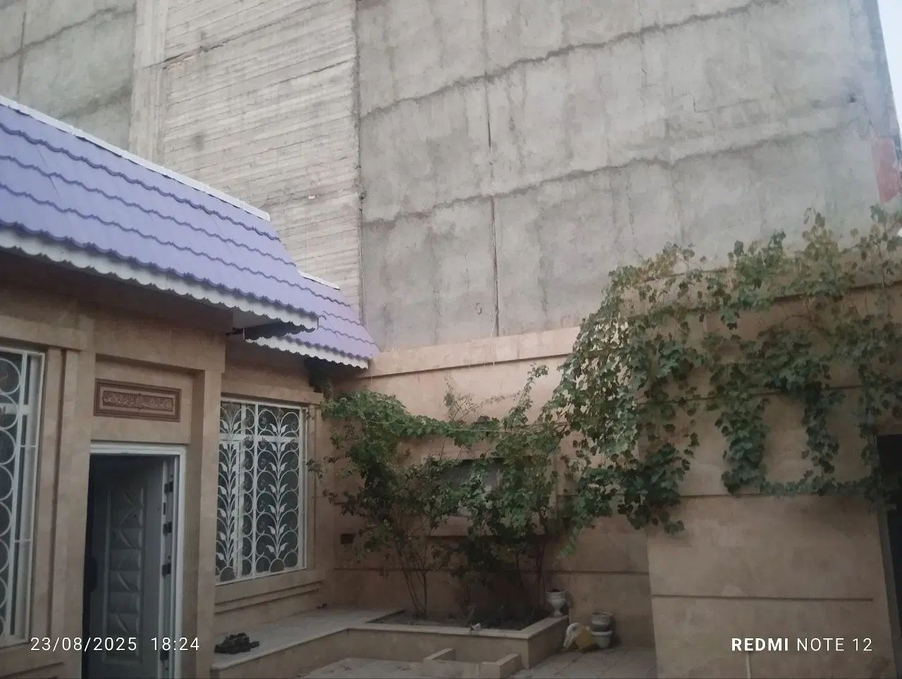 ویلایی 200متر شیک سرنبش بازسازی داخل بهورز3|فروش خانه و ویلا|مشهد, فرهنگیان (شهرک غرب)|دیوار