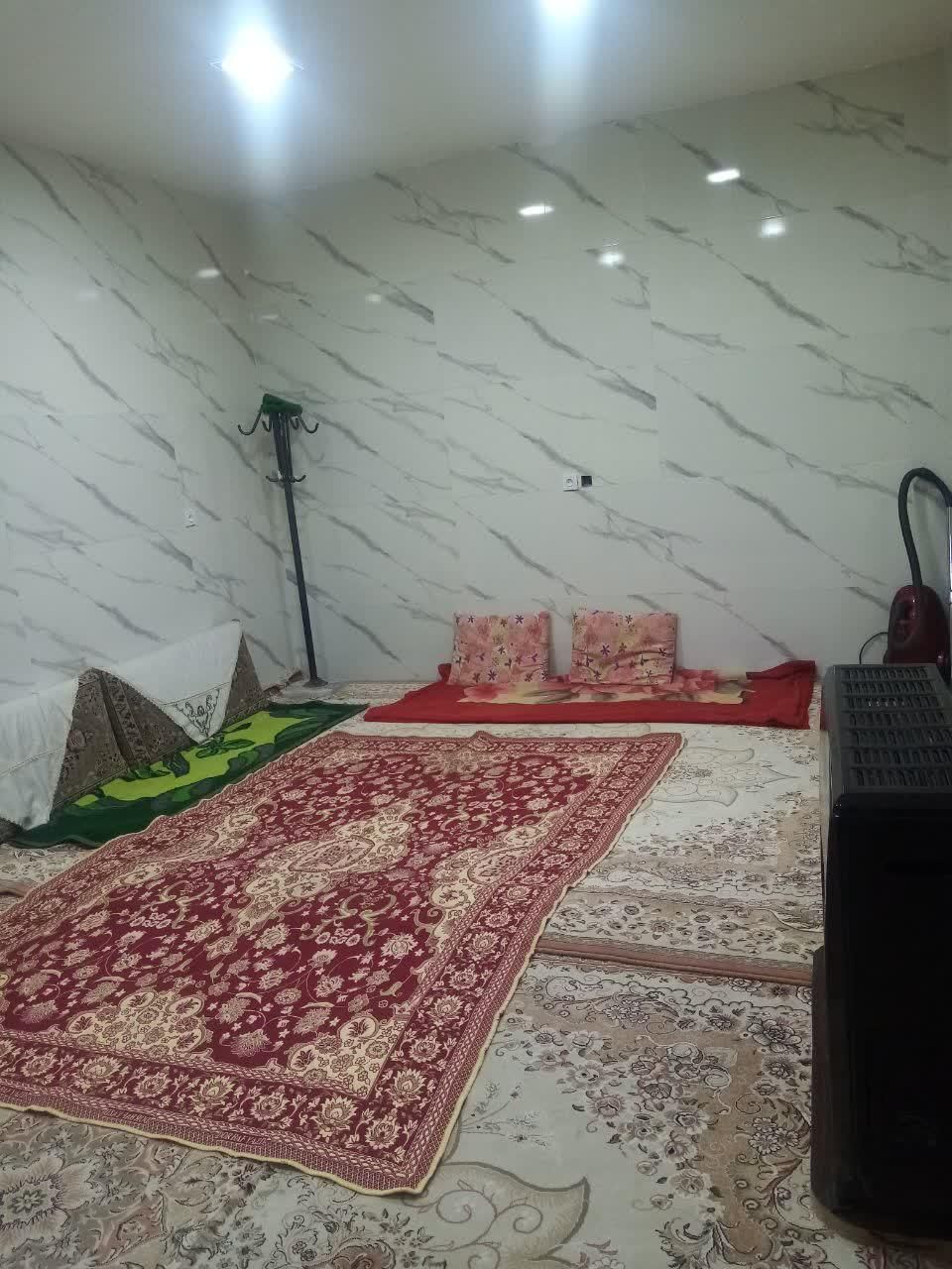 سوئیت روزانه دیهوک با پارکینگ تمیز|اجارهٔ کوتاه‌مدت آپارتمان و سوئیت|طبس, |دیوار