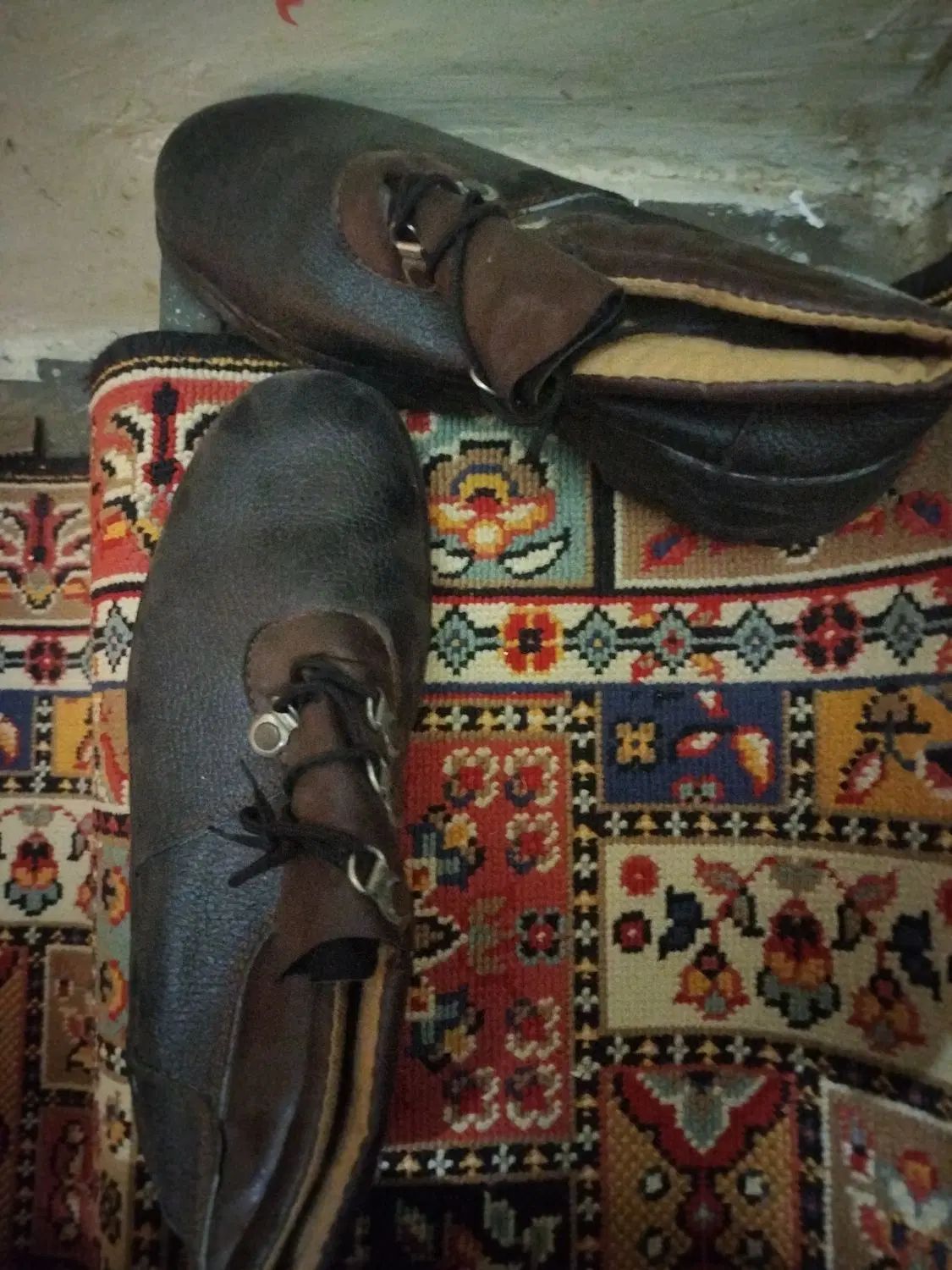 کفش نو سایز 43 رنگ مشکی یک بار هم استفاده نشده|کیف، کفش، کمربند|تهران, تهرانسر غربی|دیوار