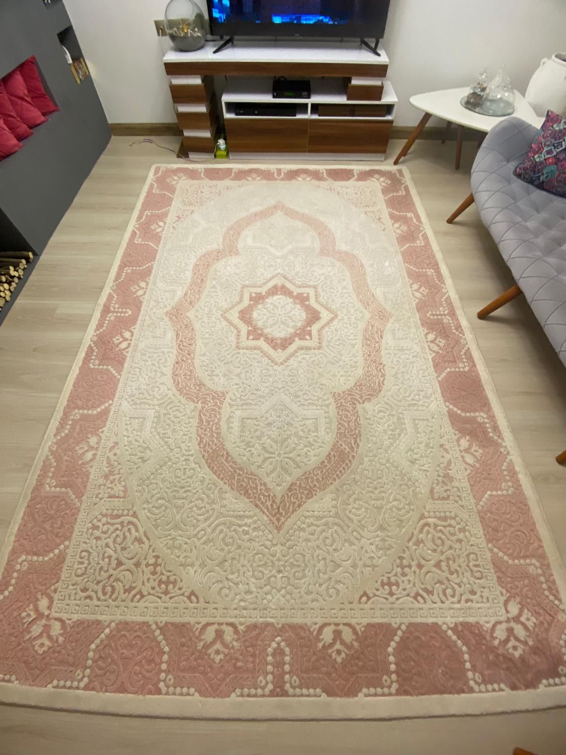 فرش ۶ متری و ۱/۵ متری ترک|فرش|گرگان, |دیوار