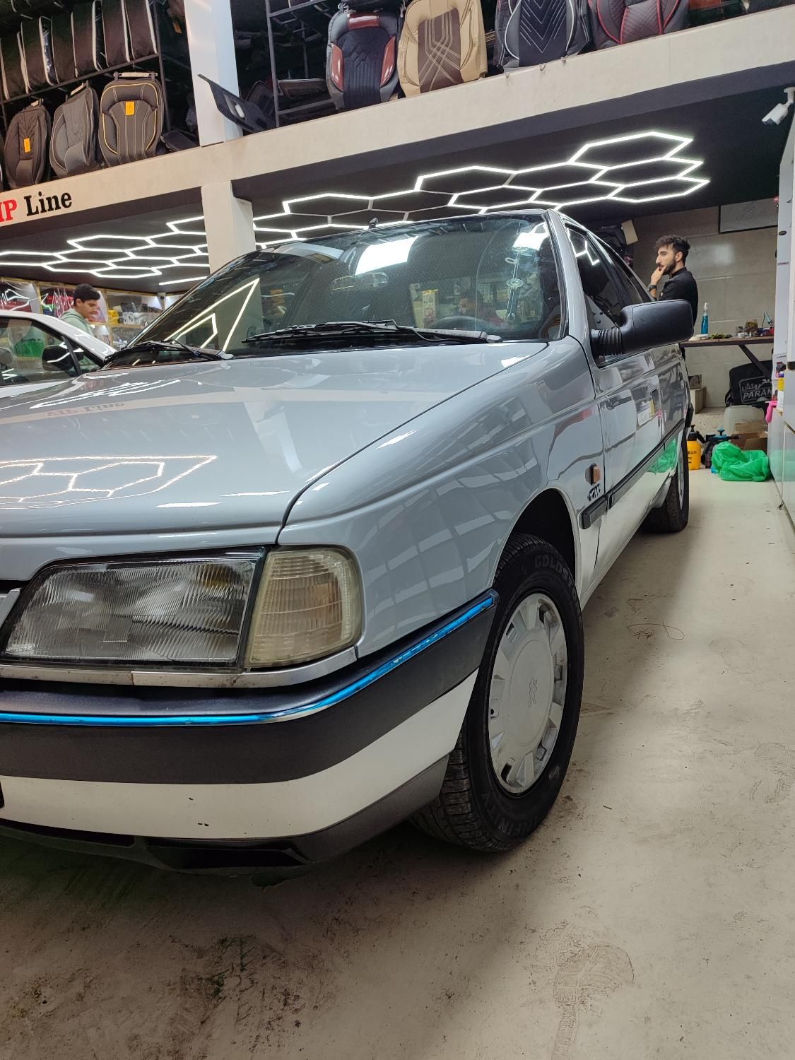 پژو 405 GLX - دوگانه سوز CNG، مدل ۱۳۹۰|خودرو سواری و وانت|رشت, استادسرا|دیوار