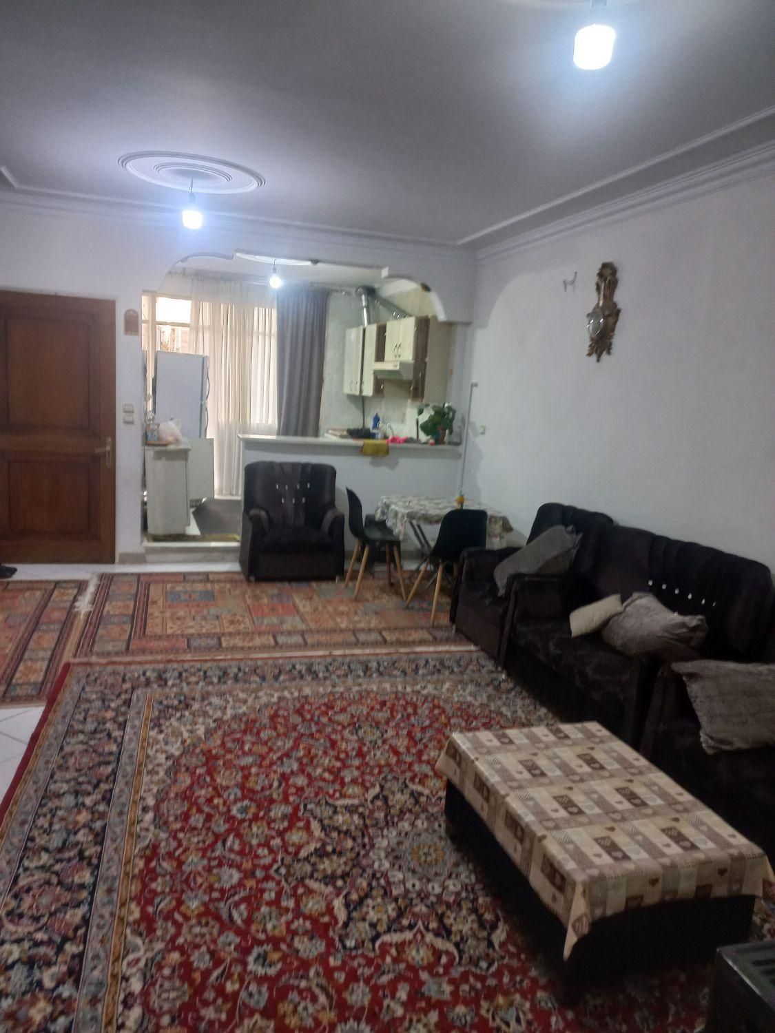 میدان راه آهن خ ولیعصر آپارتمان مبله شیک و تمیز|اجارهٔ کوتاه‌مدت آپارتمان و سوئیت|تهران, گمرک|دیوار