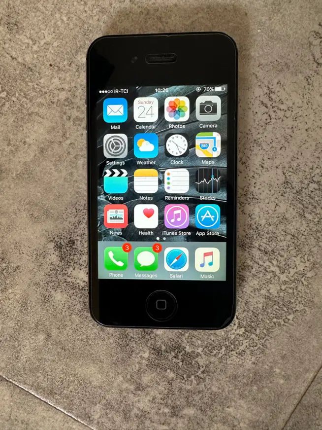 iPhone 4s|موبایل|اصفهان, پوریای ولی|دیوار