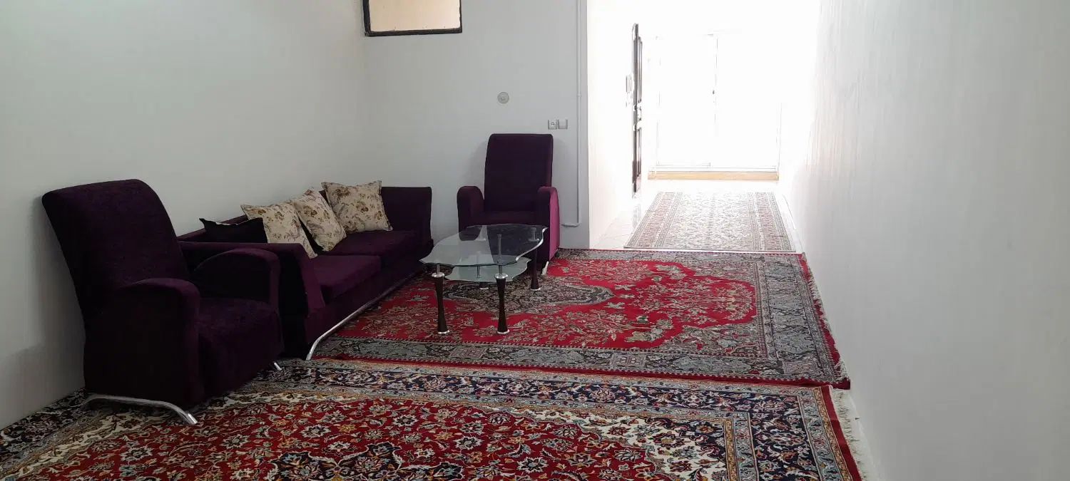 اجاره روزانه و هفتگی آپارتمان ۷۵ متری در رده|اجارهٔ کوتاه‌مدت آپارتمان و سوئیت|مشهد, رده|دیوار