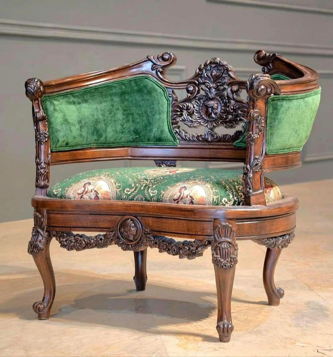 مبلمان سلطنتی الگو گرفته از ایتالیا ترکیبی جدید|مبلمان خانگی و میز عسلی|تهران, یافت آباد جنوبی|دیوار