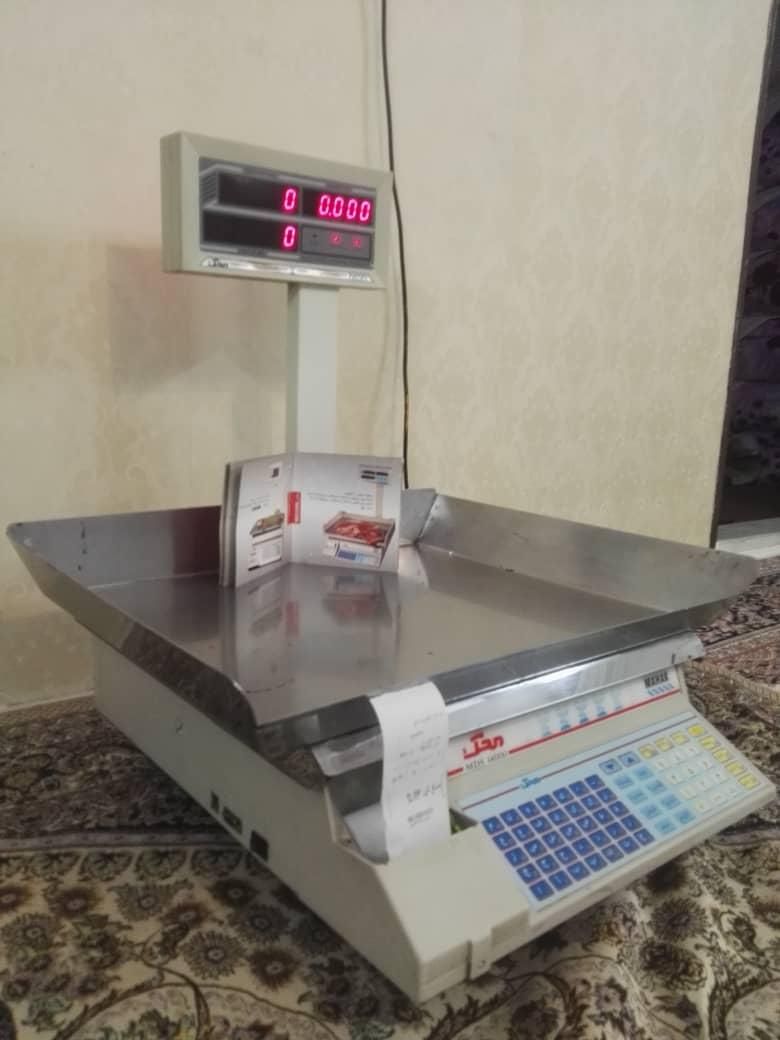 باسکول ترازو کارکرده دیجیتال سنگی عطیقه /|فروشگاه و مغازه|مشهد, طلاب|دیوار