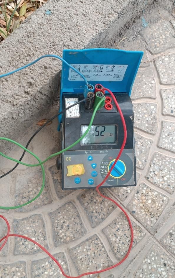 اجرای سیستم ارت وصاعقه گیر(چاه ارت ومقاومت سنجی)|خدمات پیشه و مهارت|یزد, |دیوار