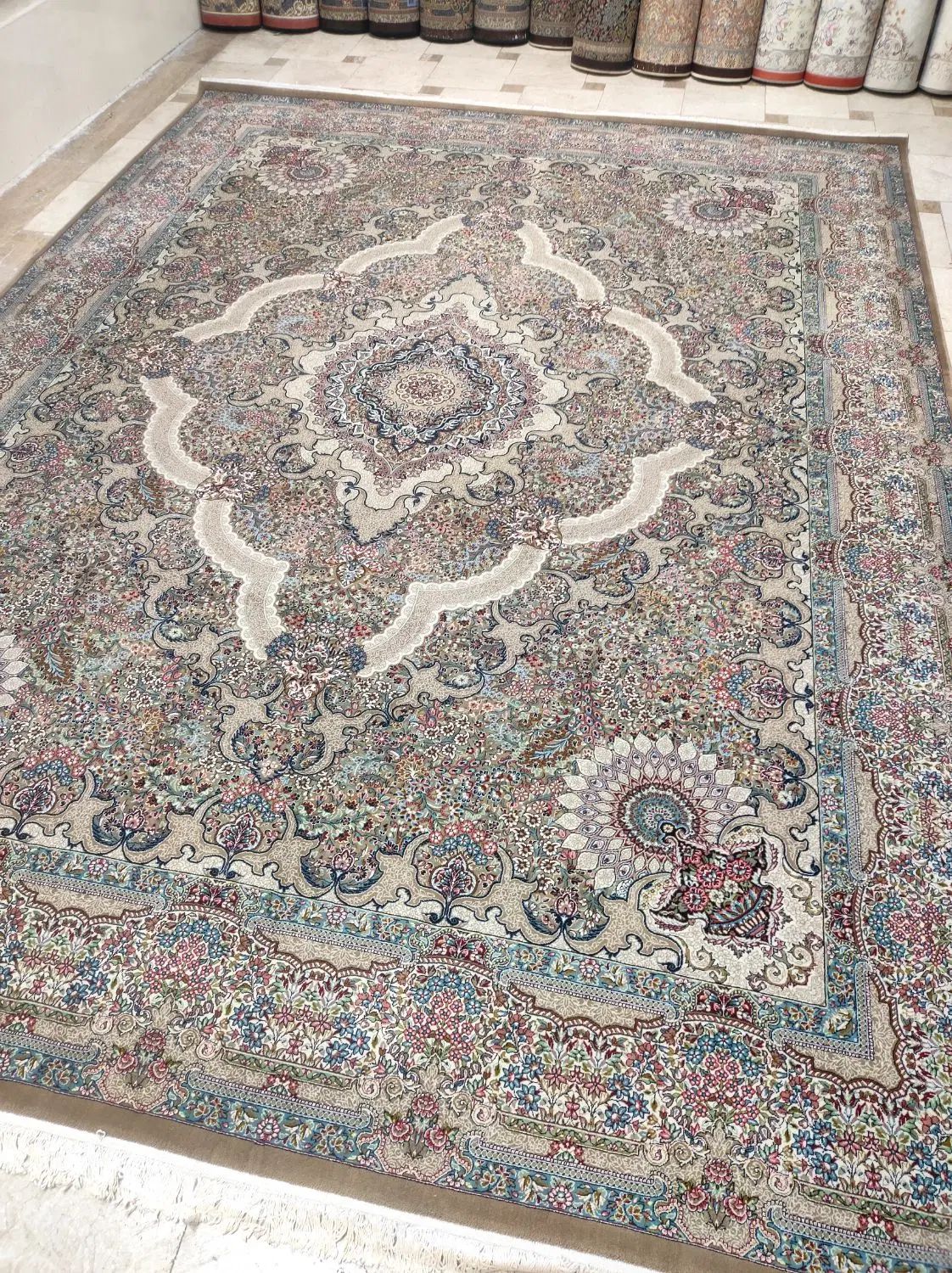 فروشگاه عرفانی)2تخته12متری700شانه مشهد در حد آک|فرش|مشهد, حجاب (شهرک غرب)|دیوار