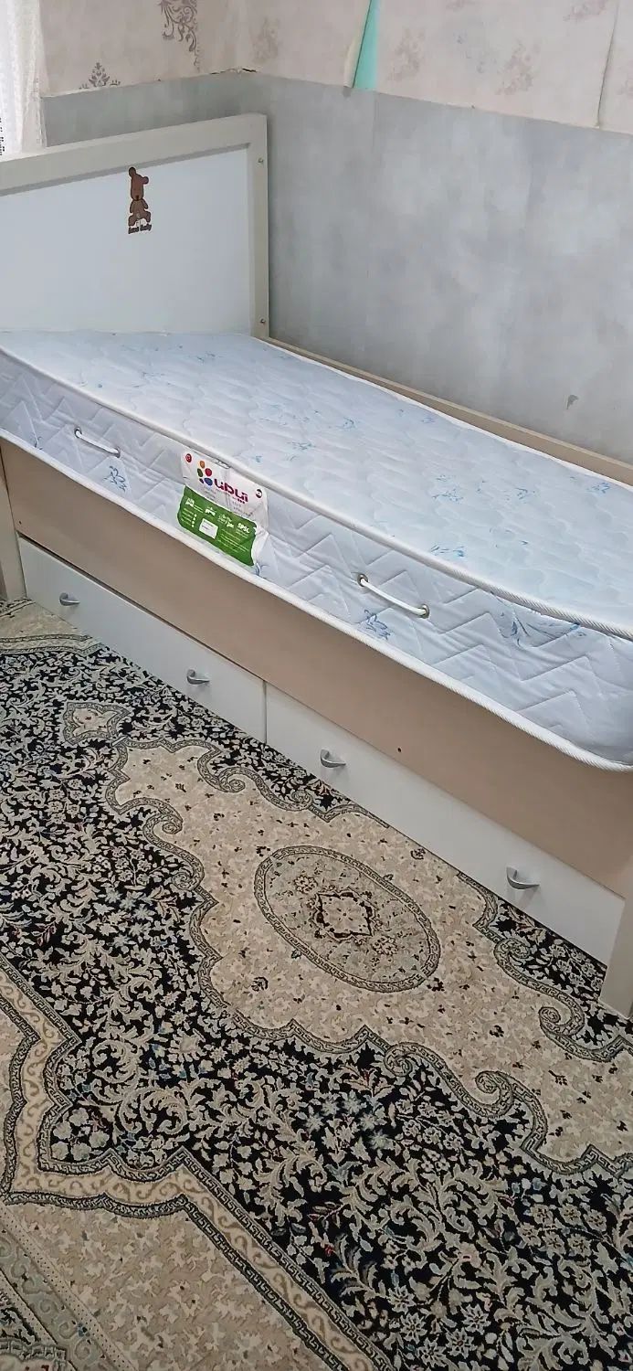 تخت یکنفره آپادانا باتشک طبی|تخت و صندلی بچه|کرج, کمال‌شهر|دیوار