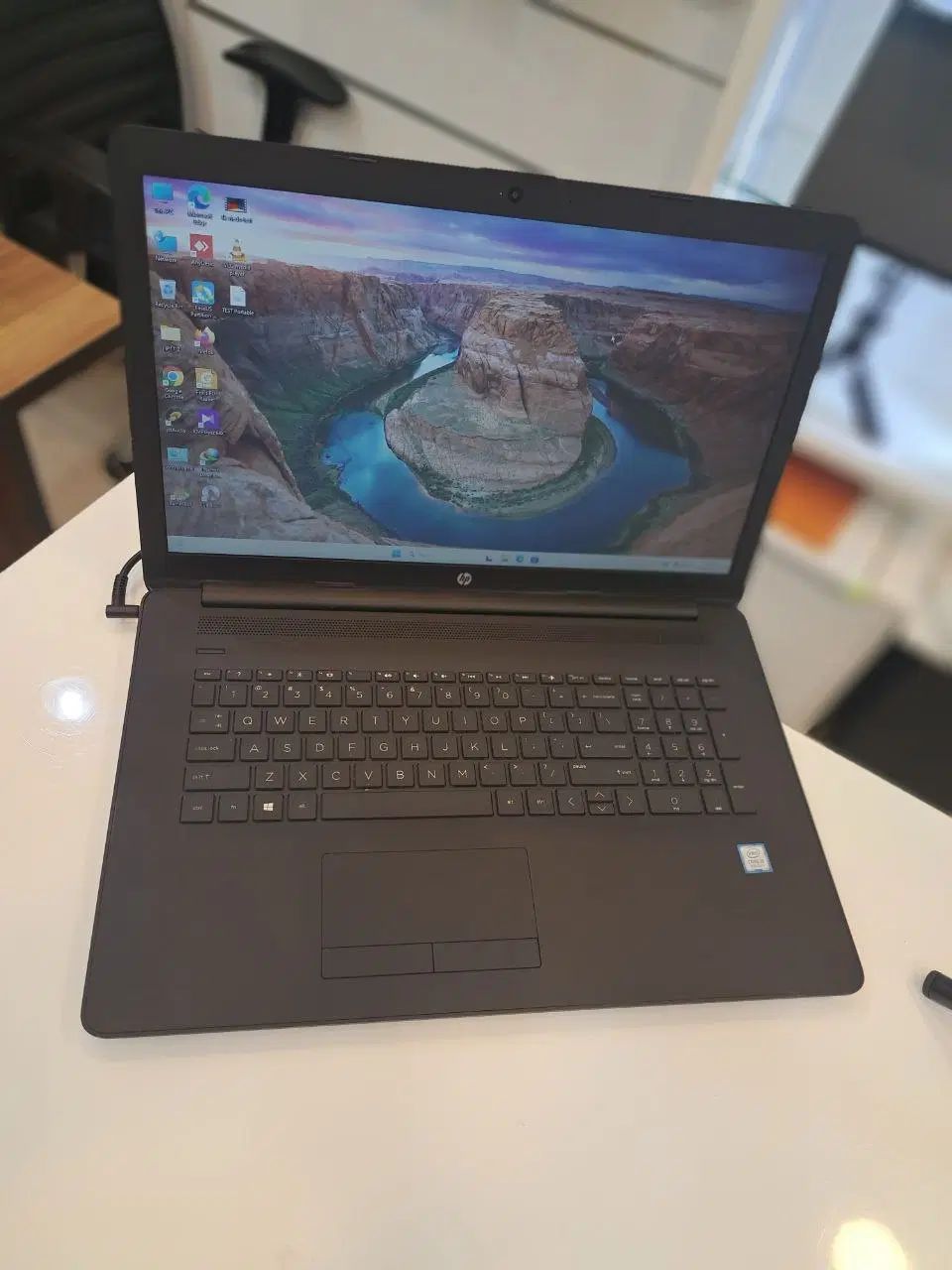 HP17BY COREi5 با کیفیت نسل ۸|رایانه همراه|تهران, گلستان (شهرک راه آهن)|دیوار