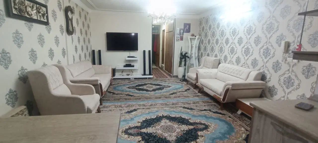 اجاره آپارتمان ۸۵ متری ۲ خوابه طبقه ۳ در خرمدشت|اجارهٔ آپارتمان|کرج, خرمدشت|دیوار