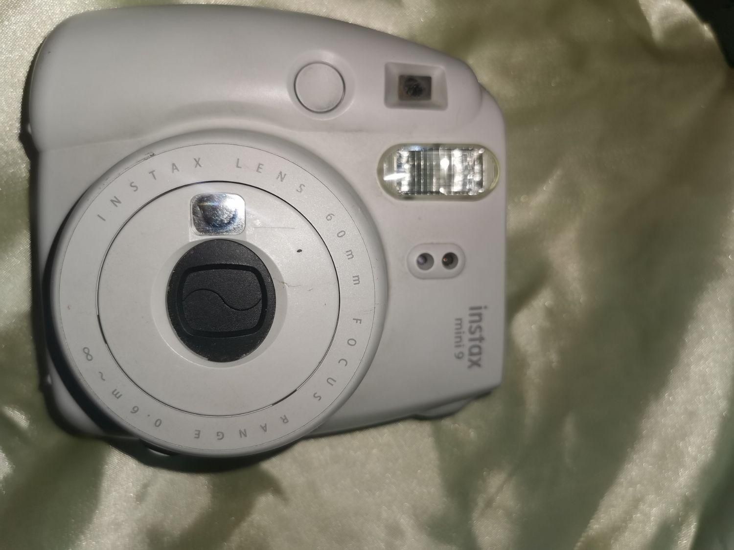 دوربین عکاسی instax mini9|دوربین عکاسی و فیلم‌برداری|تهران, عبدل‌آباد|دیوار