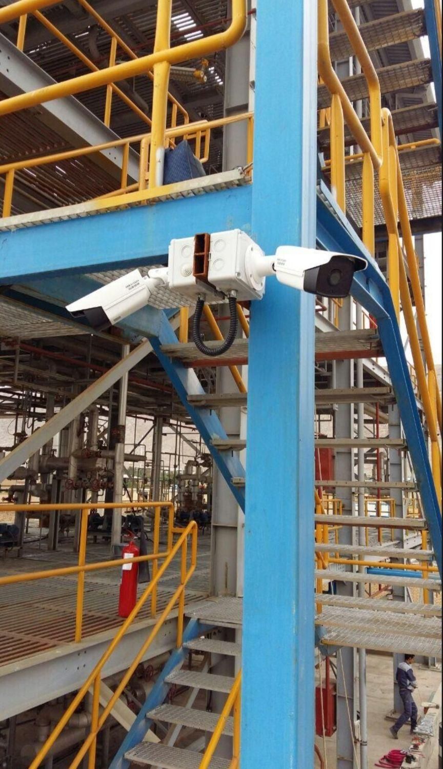 نصب دوربین مداربسته نصاب‌ دزدگیراعلام حریق برقکار|خدمات پیشه و مهارت|مشهد, الهیه|دیوار