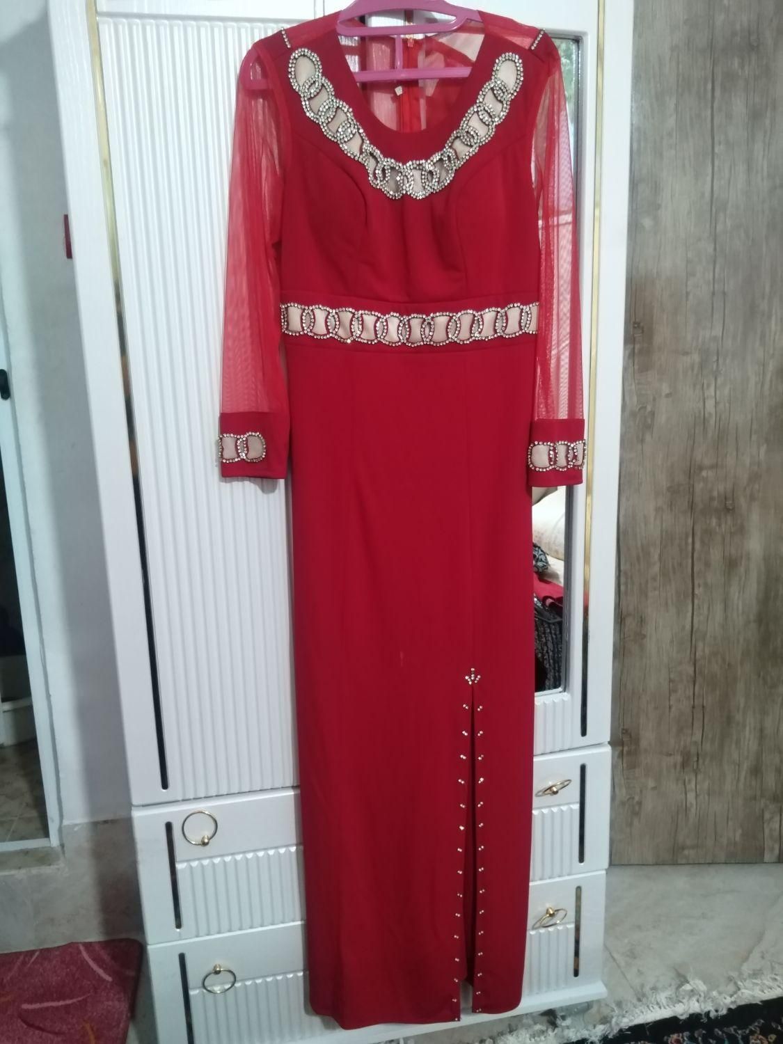 لباس مجلسی|لباس|چناران, |دیوار