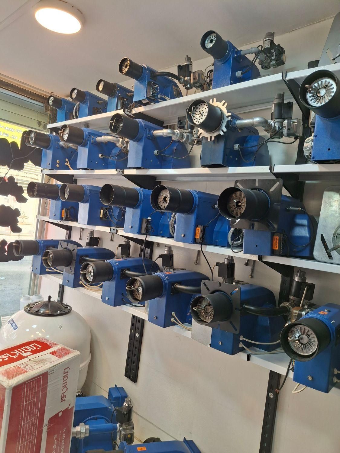 مشعل ۸۵ ۲۲۰ ۳۵۰ ۴۵۰ ۷۰۰هزار گاز گازوئیل گاز مایع|آبگرمکن، پکیج، شوفاژ|مشهد, آبکوه|دیوار