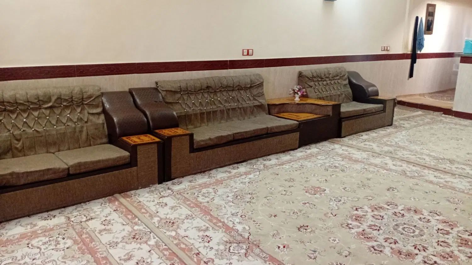 مبل راحتی|مبلمان خانگی و میز عسلی|مشهد, مهدی آباد|دیوار