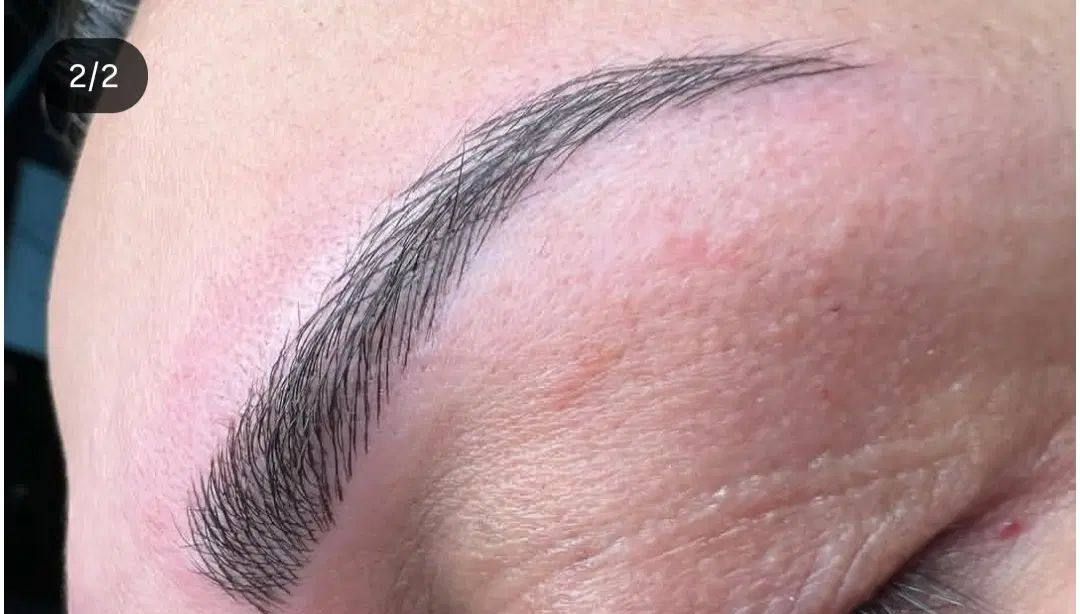 ابروی زیباونچرال درسالن زیبایی سهالاهیجان|خدمات آرایشگری و زیبایی|لاهیجان, خمیر کلایه|دیوار