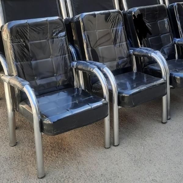 صندلی چرخدار*صندلی انتظار*صندلی اداری*میز اداری|دفتر کار|خمینی‌شهر, |دیوار