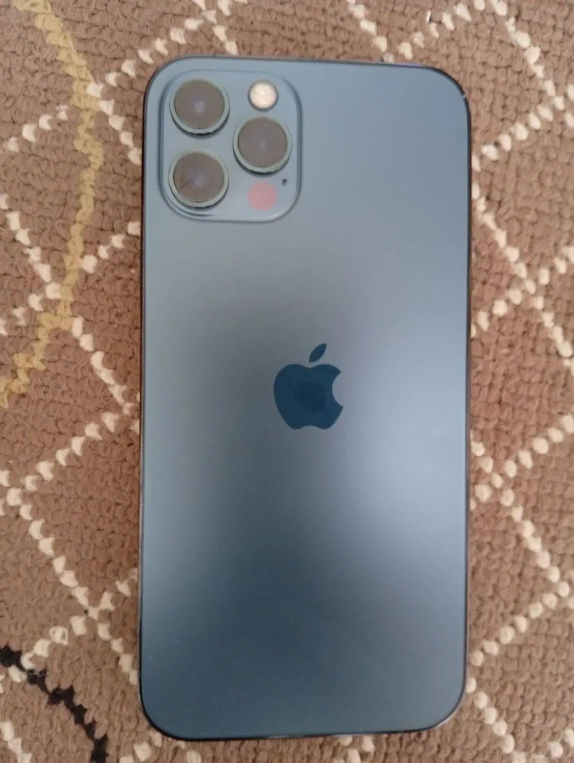 اپل iPhone 12 Pro با حافظهٔ ۲۵۶ گیگابایت|موبایل|تهران, بهارستان|دیوار