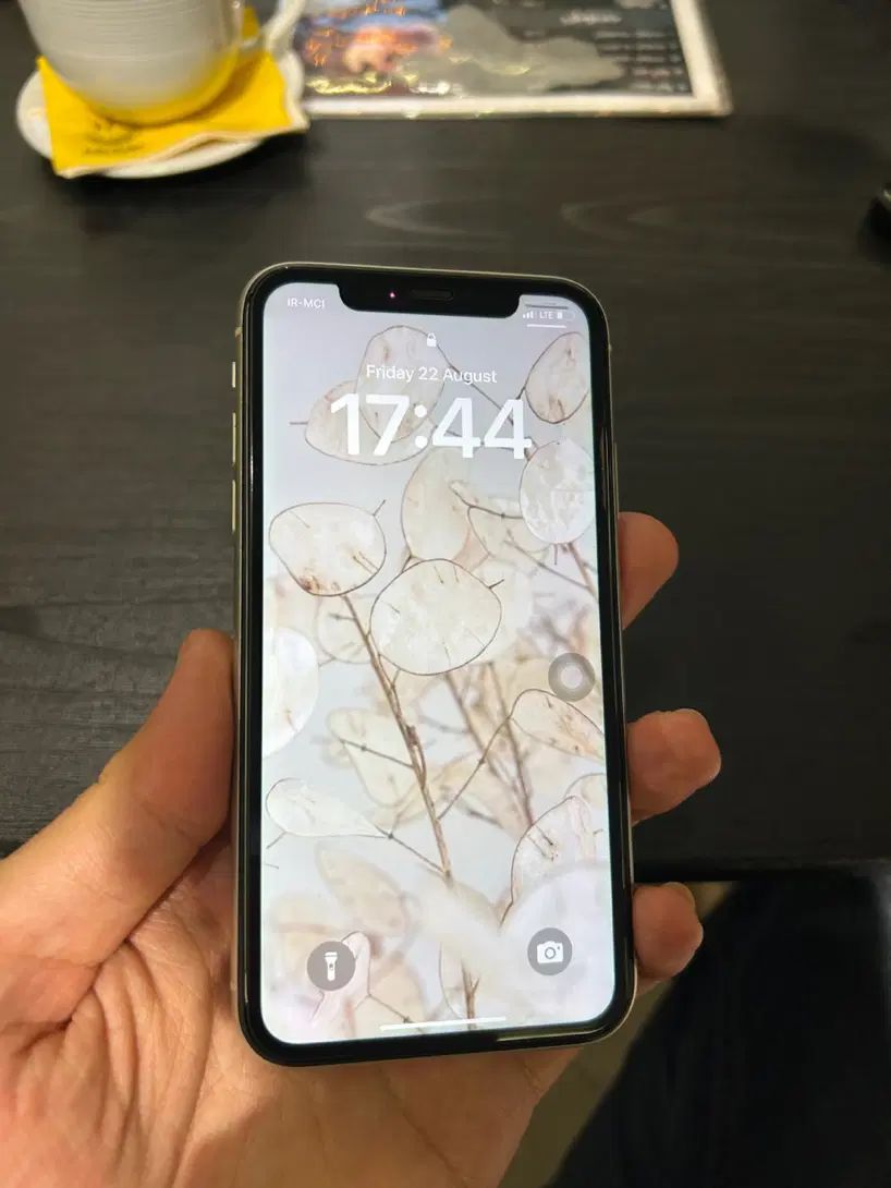 اپل iPhone 11 با حافظهٔ ۱۲۸ گیگابایت|موبایل|تهران, نیروی هوایی (پیروزی)|دیوار