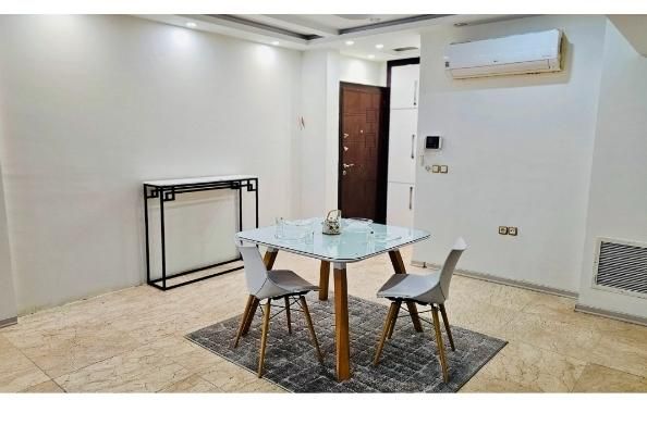 اجاره آپارتمان روزانه و هفتگی در انقلاب|اجارهٔ کوتاه‌مدت آپارتمان و سوئیت|تهران, فلسطین (میدان انقلاب)|دیوار