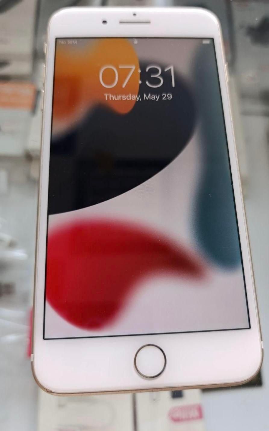 اپل iPhone 7 Plus با حافظهٔ ۱۲۸ گیگابایت|موبایل|قم, زنبیل آباد|دیوار