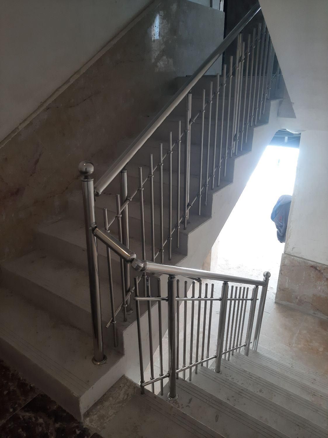 نصب واجرای نرده وحفاظ وسازهای تمام استیل|خدمات پیشه و مهارت|شهریار, شهریار|دیوار