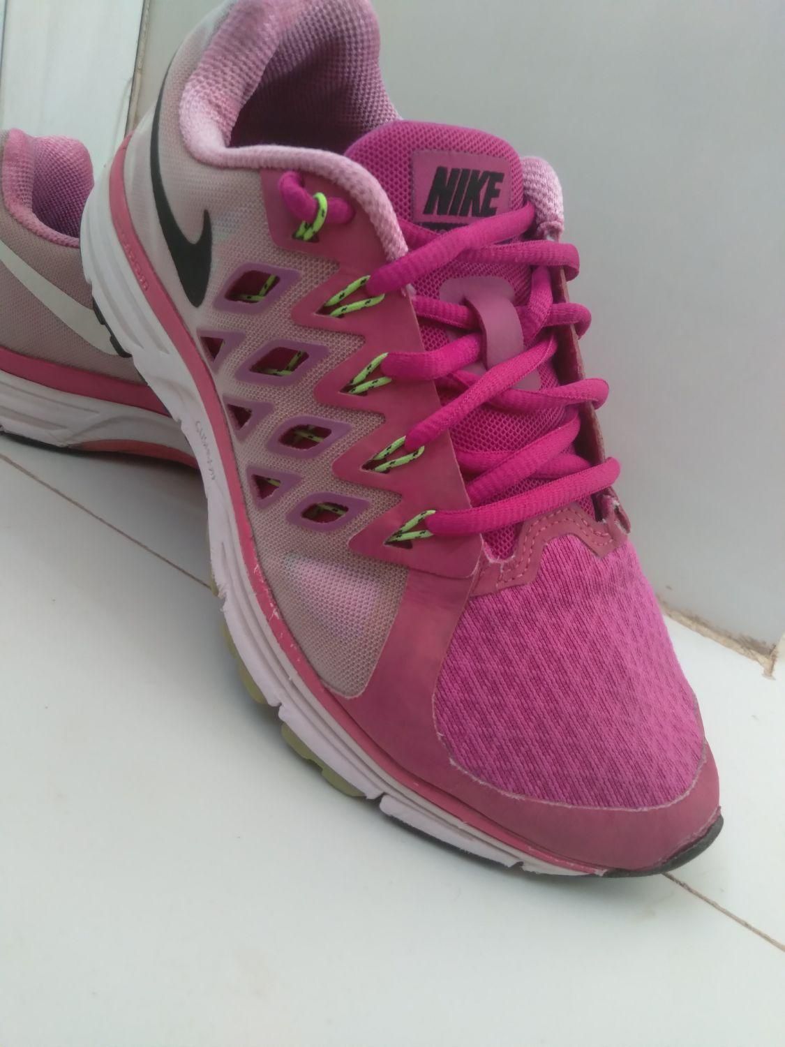 کتونی نایک ارجینال|کیف، کفش، کمربند|قم, امامزاده ابراهیم|دیوار