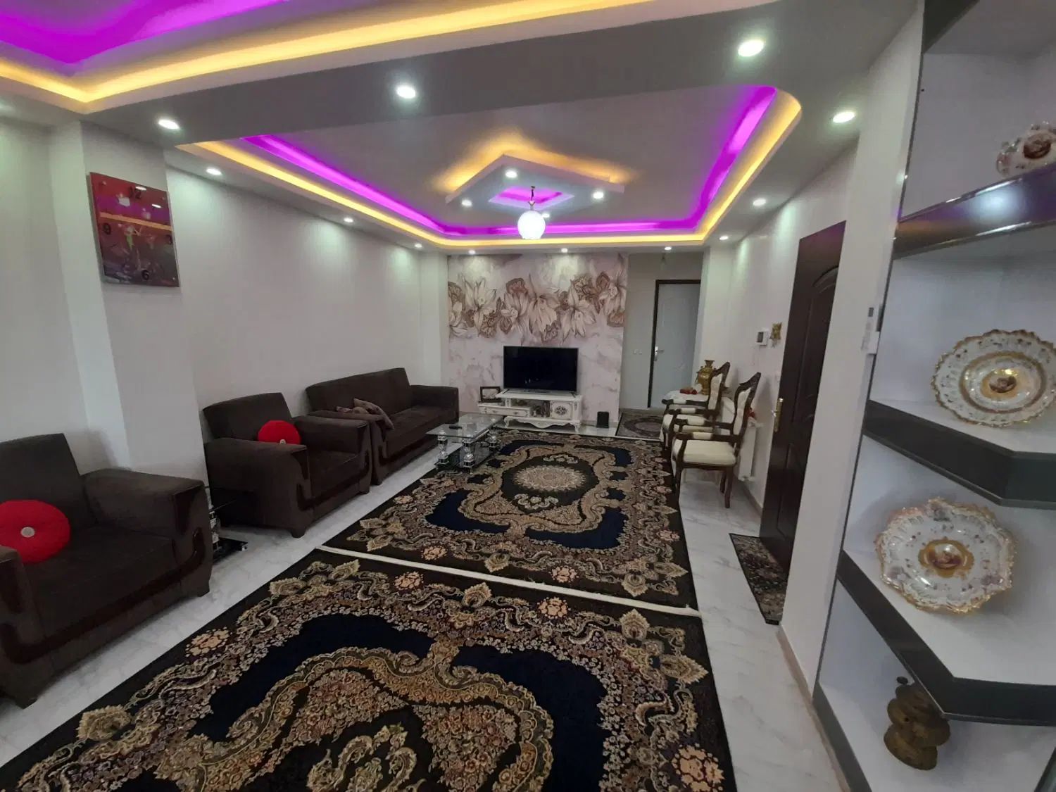 فروش اپارتمان طبقه دوم ۱۰۰متری/شهرک دخانیات|فروش آپارتمان|رشت, دخانیات|دیوار