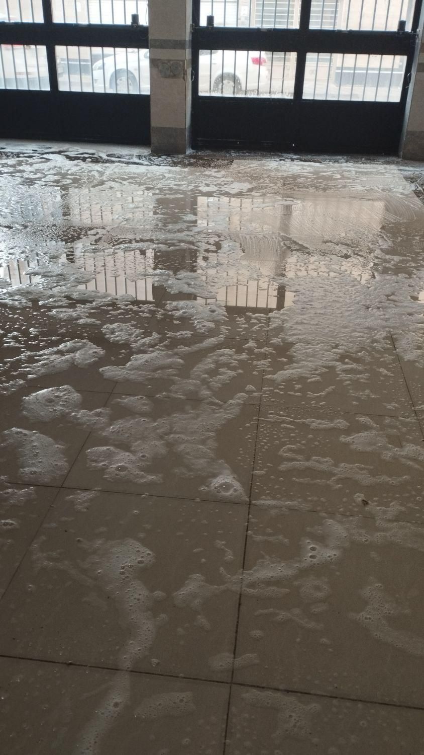 نظافت آپارتمان راه پله وغیره|خدمات نظافت|اردبیل, |دیوار