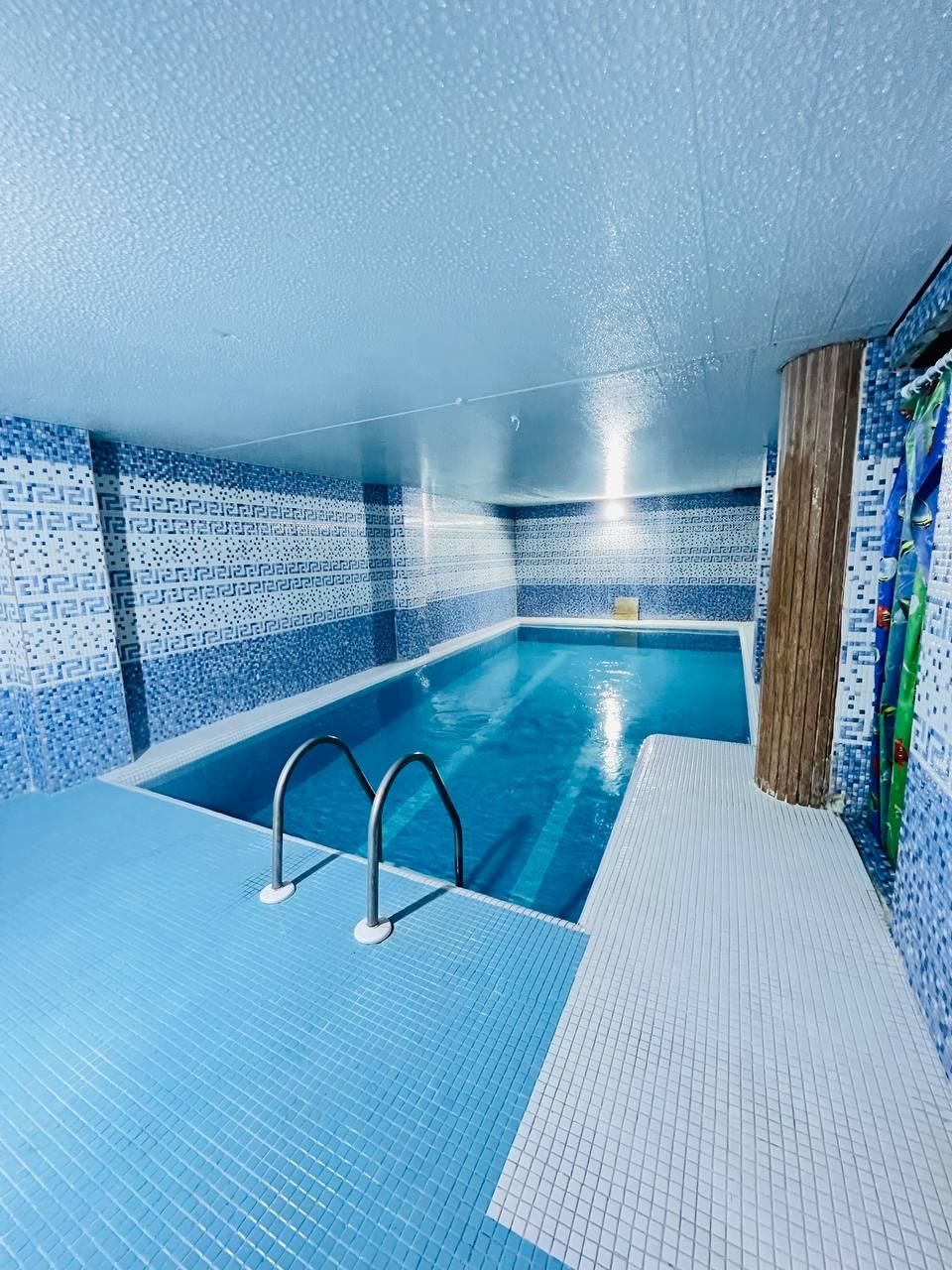 اجاره ویلا استخر دار دربست بدون واسطه ا|اجارهٔ کوتاه‌مدت ویلا و باغ|رامسر, |دیوار