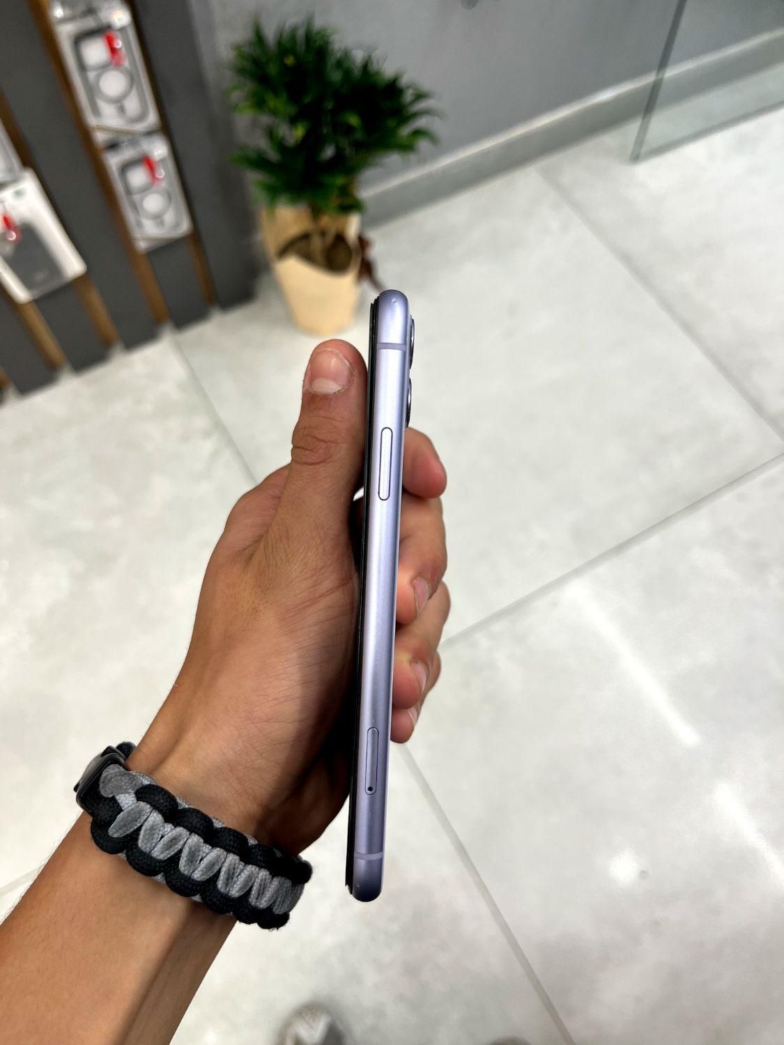 اپل iPhone 11 با حافظهٔ ۱۲۸ گیگابایت|موبایل|رشت, چله خانه|دیوار
