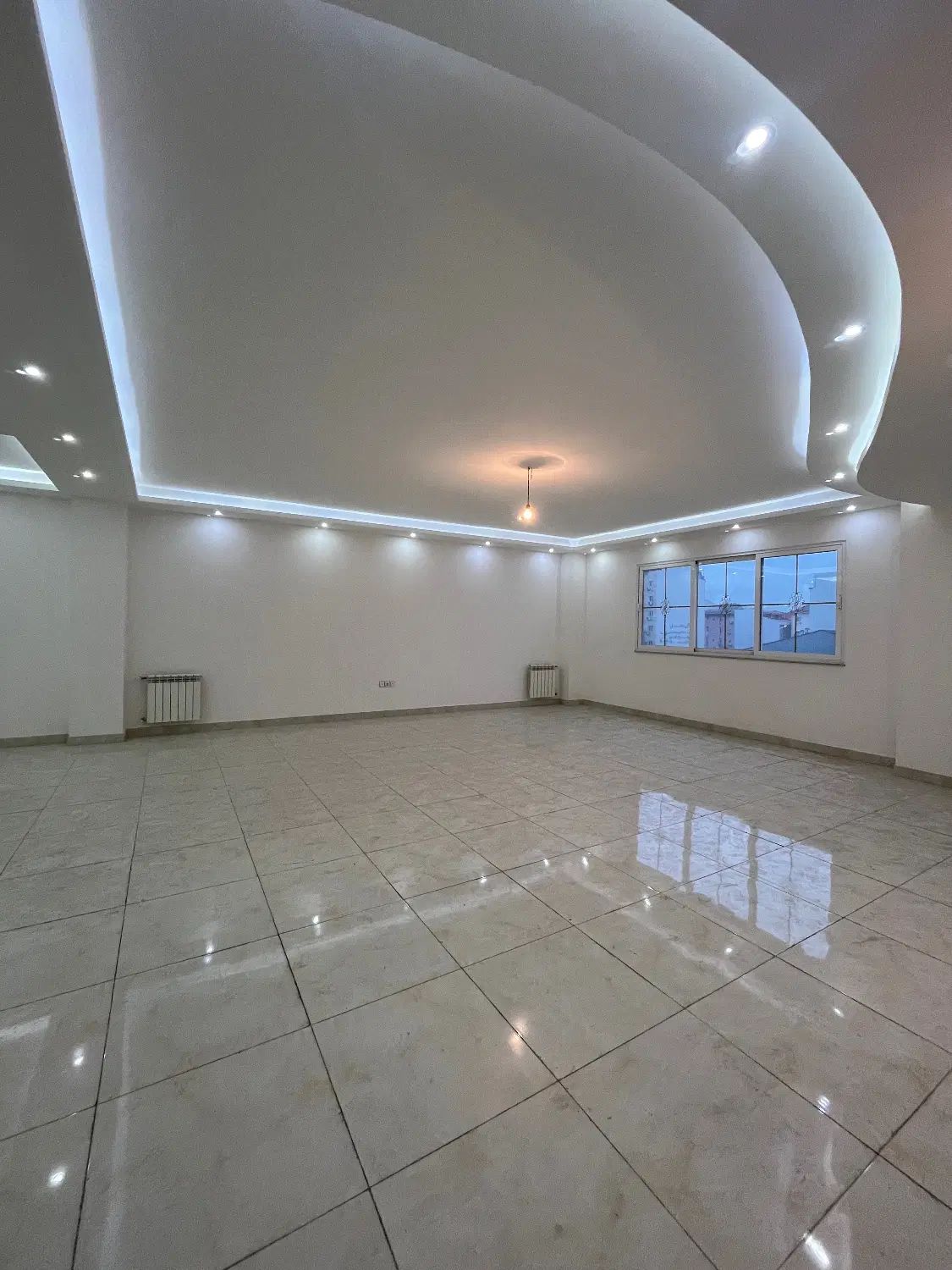 فروش آپارتمان سنددار ۱۶۰ متری در اول گلزاران|فروش آپارتمان|رشت, گلزاران|دیوار