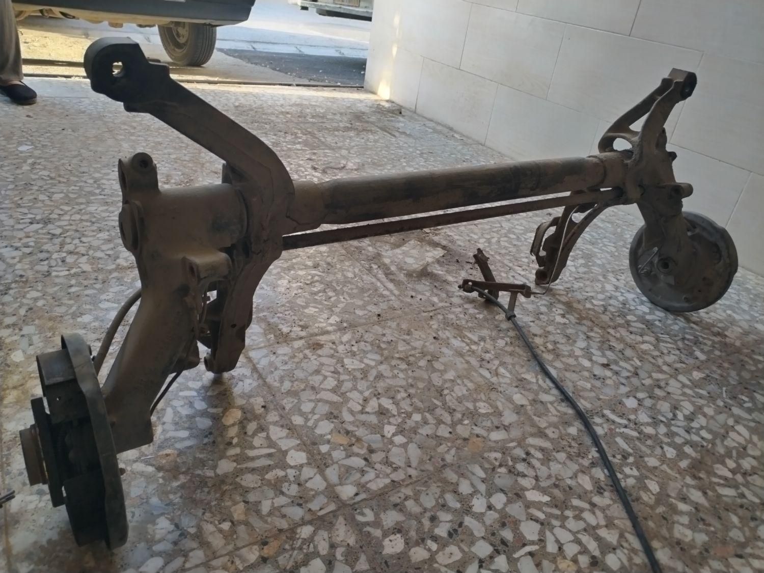 اکسل پژو مدل 81 فرانسوی  و گیربکس زانتیایی|قطعات یدکی و لوازم جانبی|نجف‌آباد, جلال آباد|دیوار