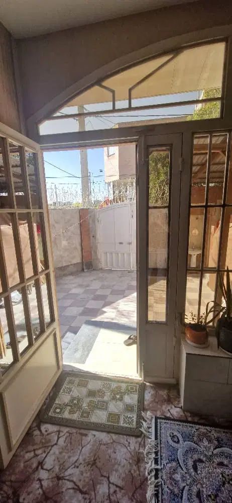منزل ویلایی،سه واحد شامل دو طبقه و یک سوئیت مستقل|فروش خانه و ویلا|شیراز, شهرک مطهری|دیوار