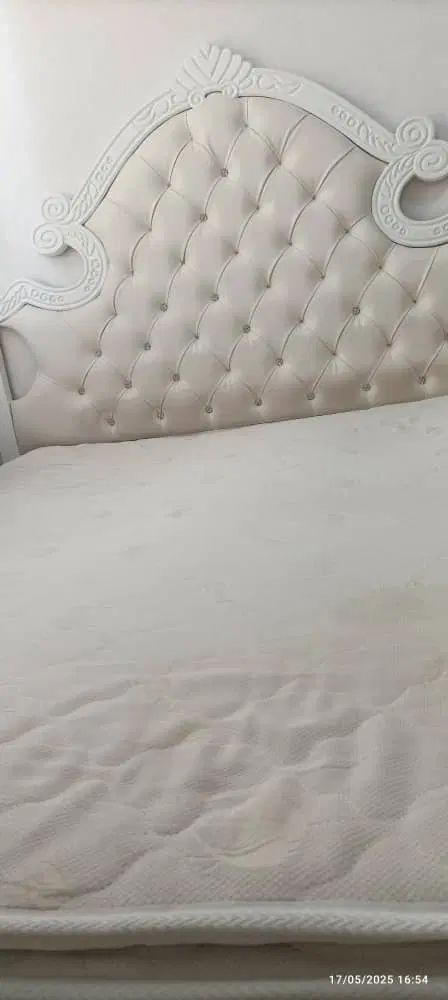 تخت‌خواب ۲نفره چوبی با تشک درجه یک و عالی|تخت و سرویس خواب|تهران, سعیدآباد|دیوار