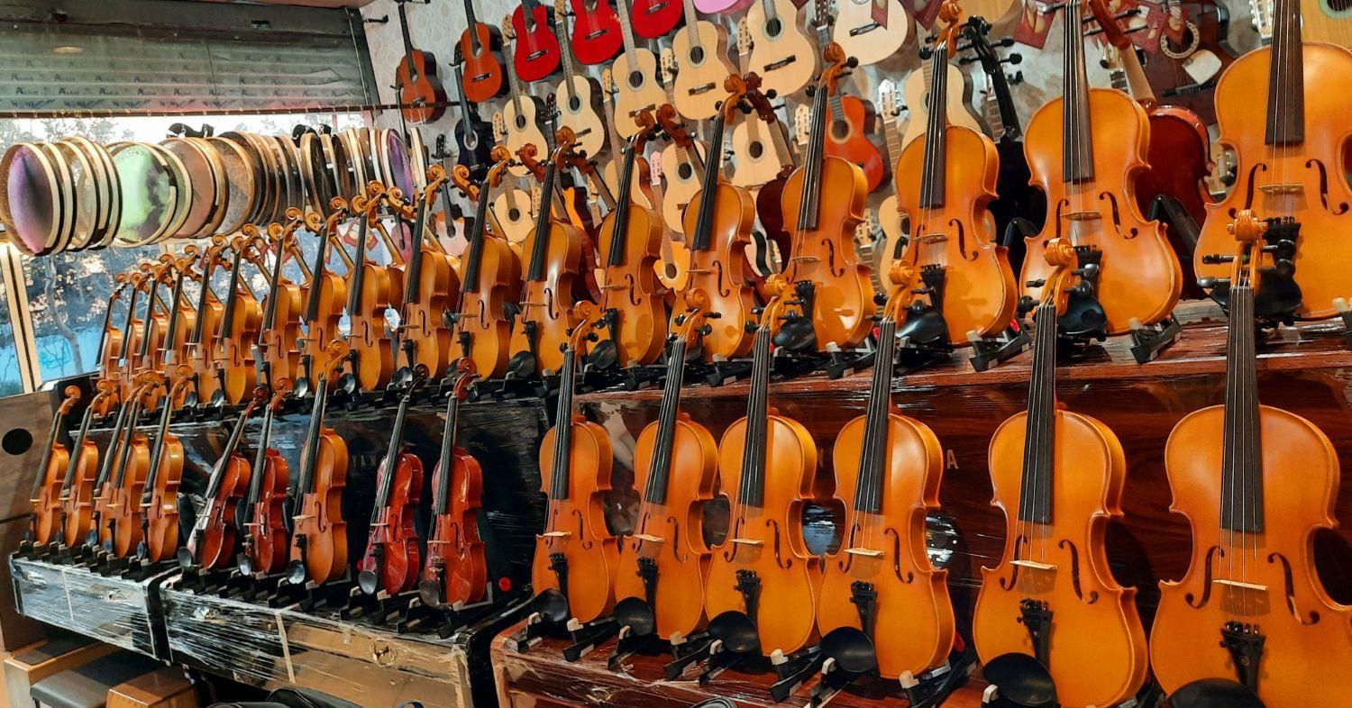 ویولن ویالون tf 142 آماتی والنسیا|ویولن|مشهد, جانباز|دیوار