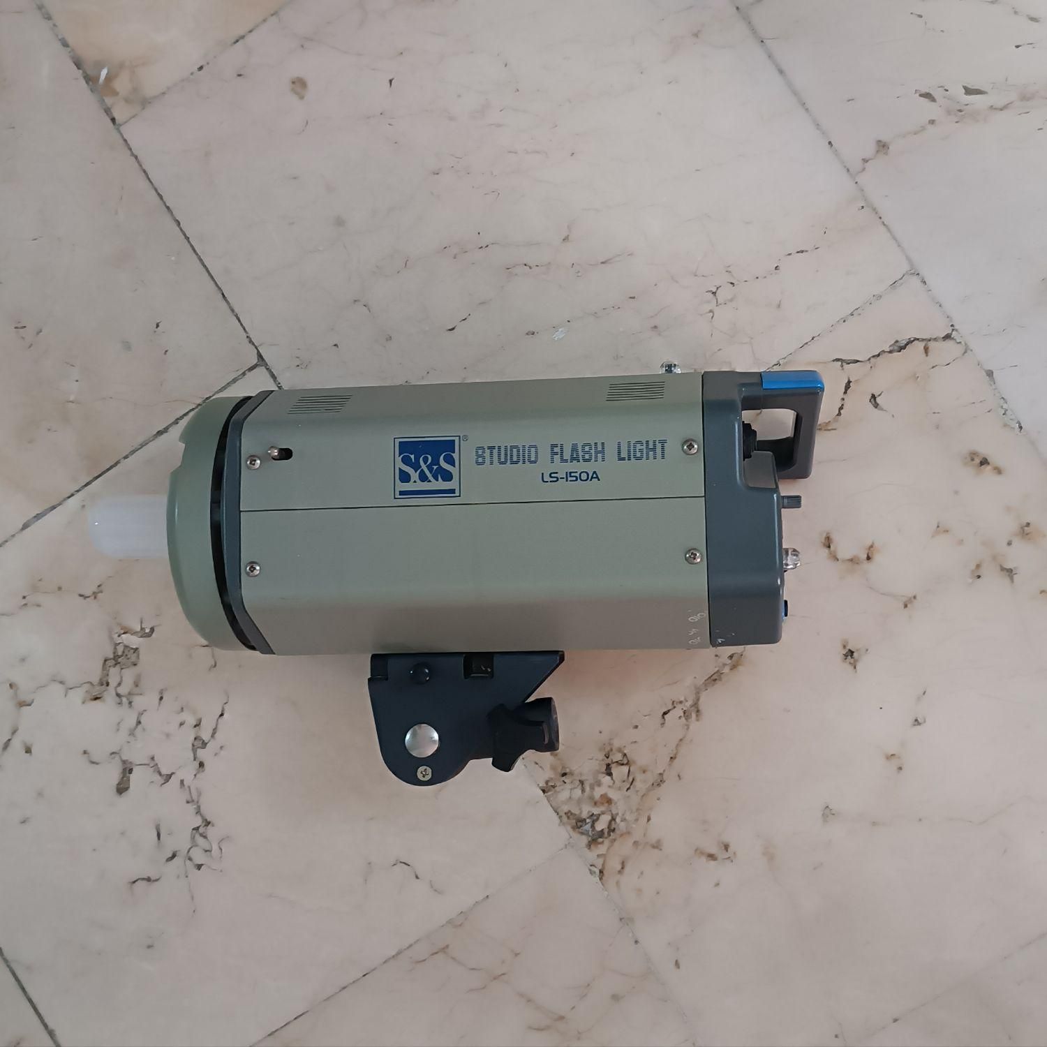 لوازم عکاسی و نورپردازی|دوربین عکاسی و فیلمبرداری|کرج, دهقان ویلا|دیوار