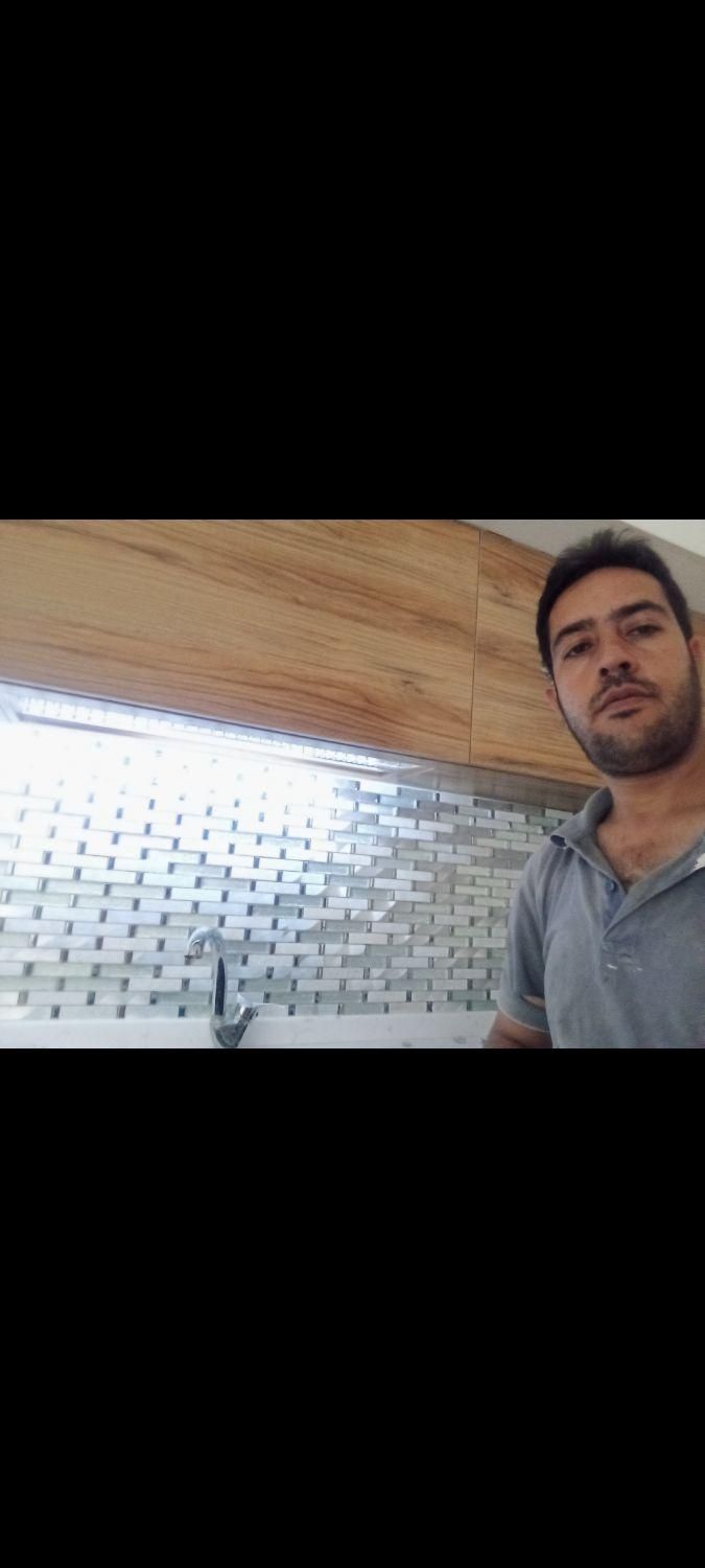 کاشی کاری ونصب سرامیک|خدمات پیشه و مهارت|کرج, شاهین‌ویلا|دیوار