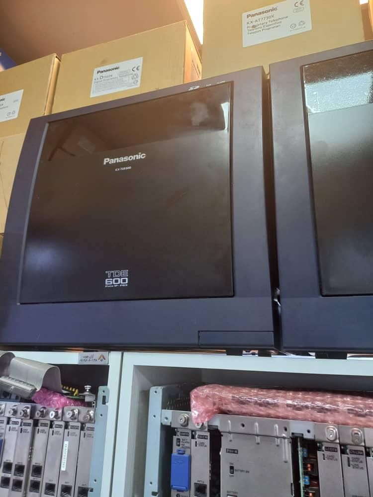 فروش،نصب،تعمیر راه اندازی تلفن سانترال پاناسونیک|تلفن رومیزی|کرج, چهارصد دستگاه|دیوار