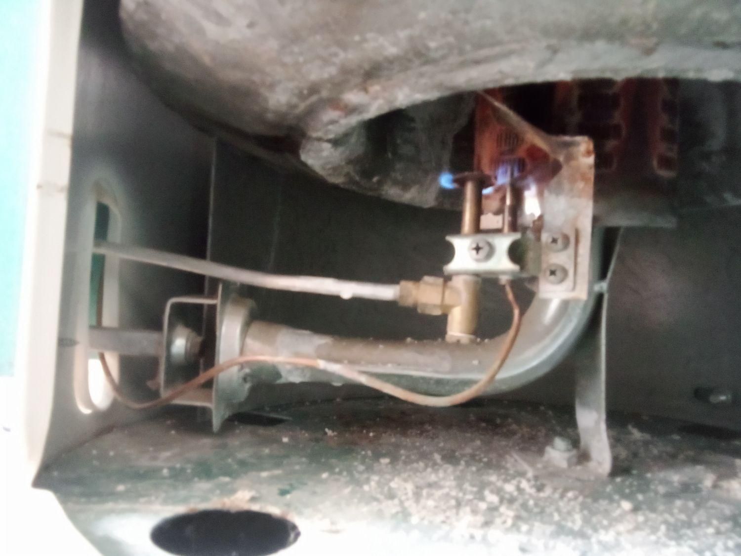 آبگرم کن ایستاده|آبگرمکن، پکیج، شوفاژ|بجنورد, |دیوار