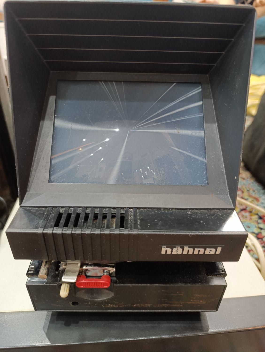 دستگاه آپارات همراه یک دستگاه پروژکتور اسلاید|کلکسیون اشیاء عتیقه|تهران, شهرک دریا|دیوار