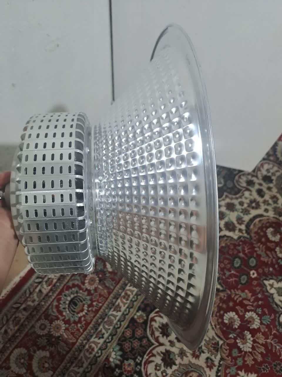 لامپ ۱۰۰ ال ای دی|لامپ و چراغ|یزد, |دیوار