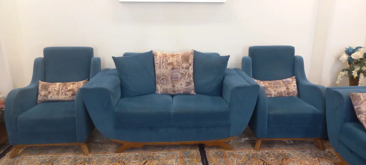 فروش مبلمان هفت نفره و میز نهارخوری شش نفره|مبلمان خانگی و میز عسلی|کرج, شهرک اوج|دیوار