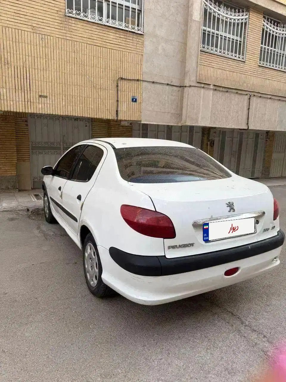پژو 206 تیپ ۲، مدل ۱۳۸۸|خودرو سواری و وانت|اصفهان, احمدآباد|دیوار
