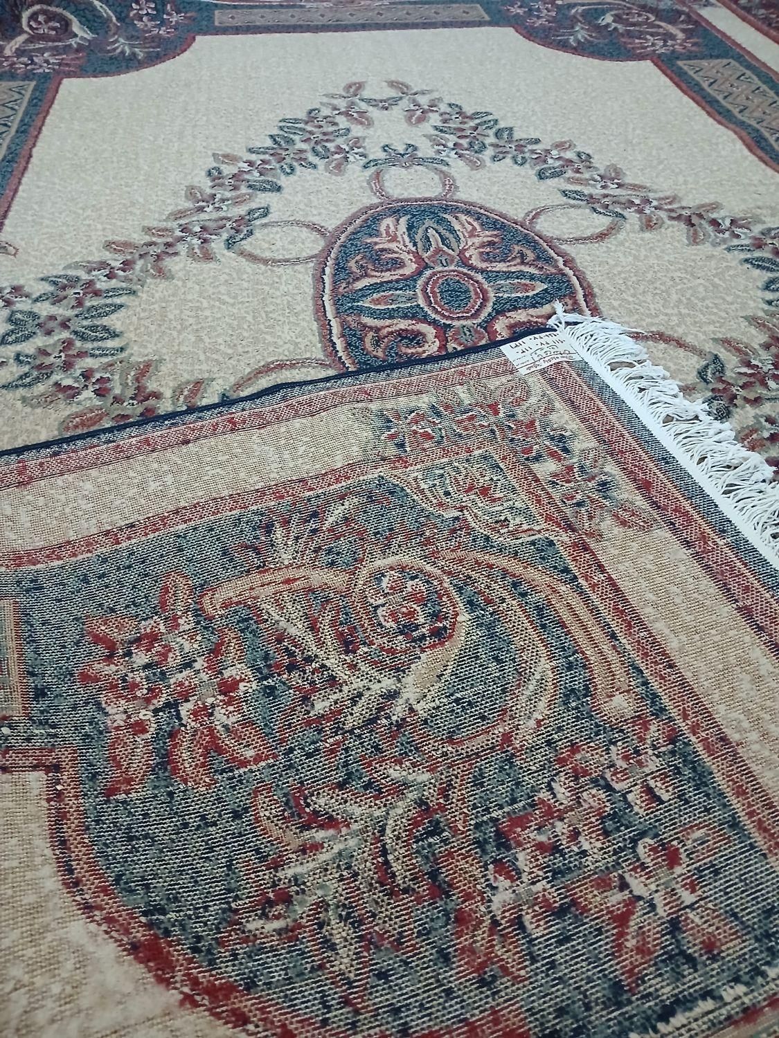 فرش ۶ متری کاملا سالم|فرش|لشت نشا, |دیوار