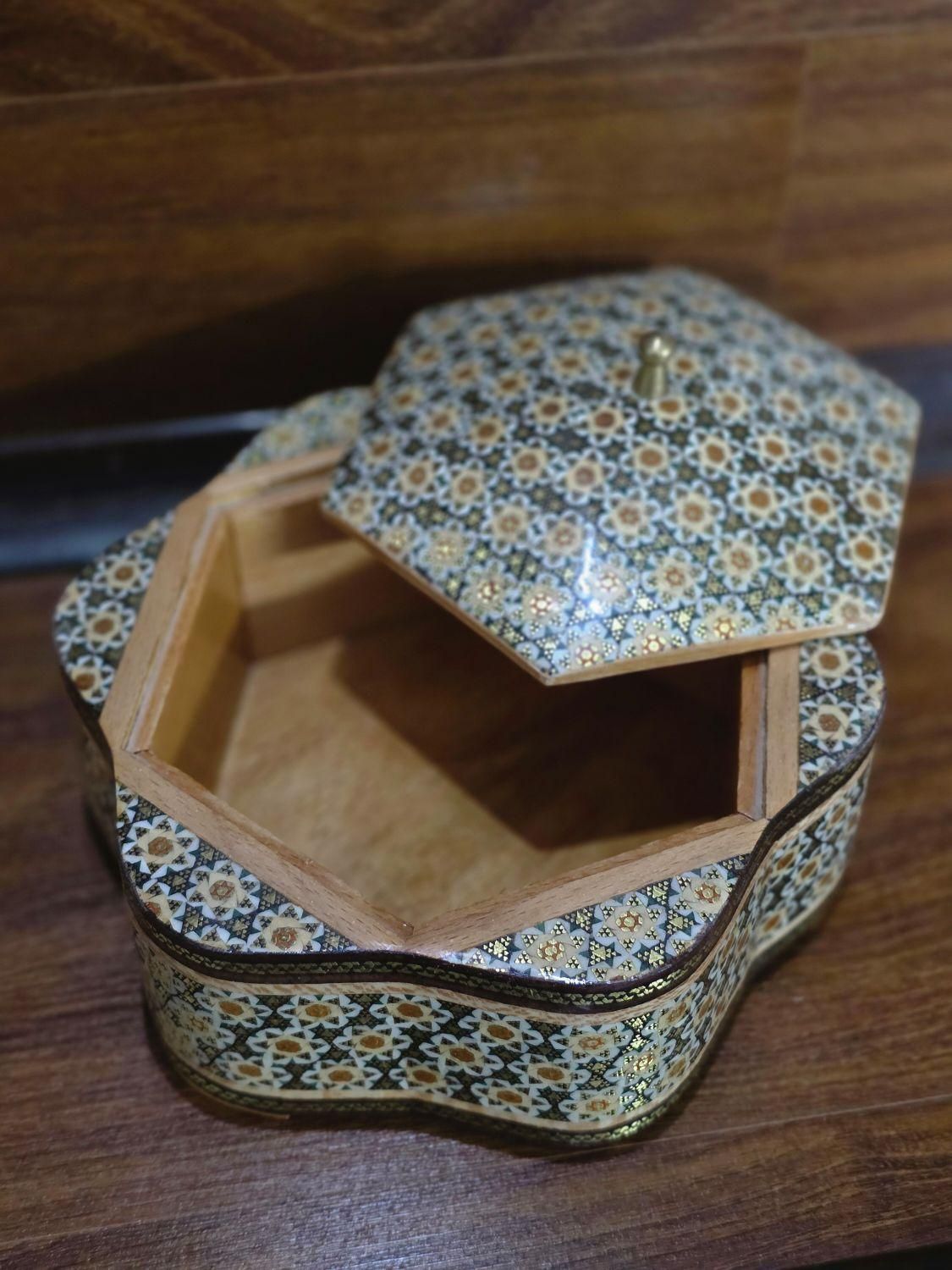 بشقاب مینا کاری|صنایع دستی و سایر لوازم تزئینی|اصفهان, خوراسگان|دیوار