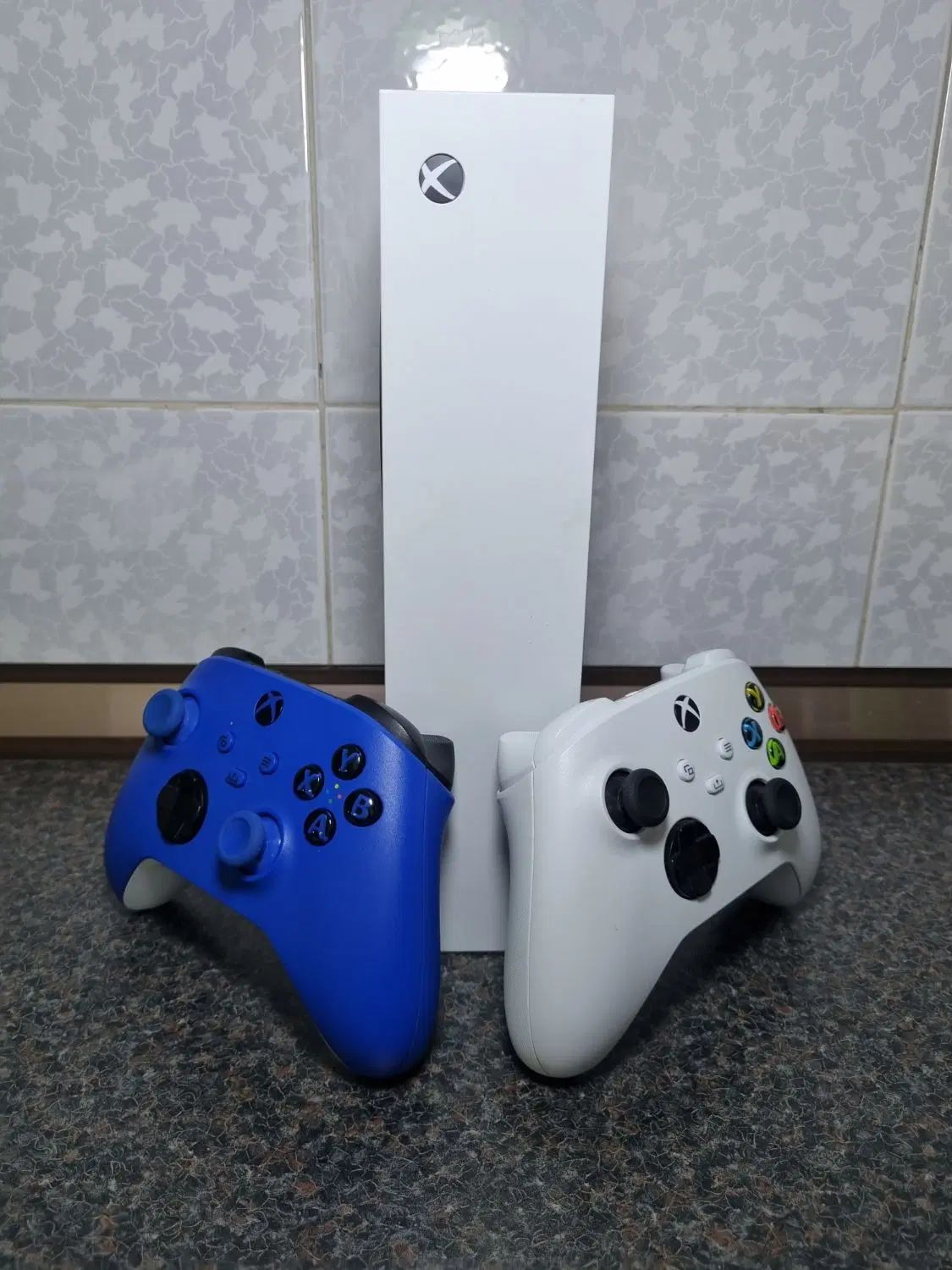 فروش Xbox Series S با لوازم کامل و دسته اضافی|کنسول، بازی ویدئویی و آنلاین|اصفهان, رهنان|دیوار