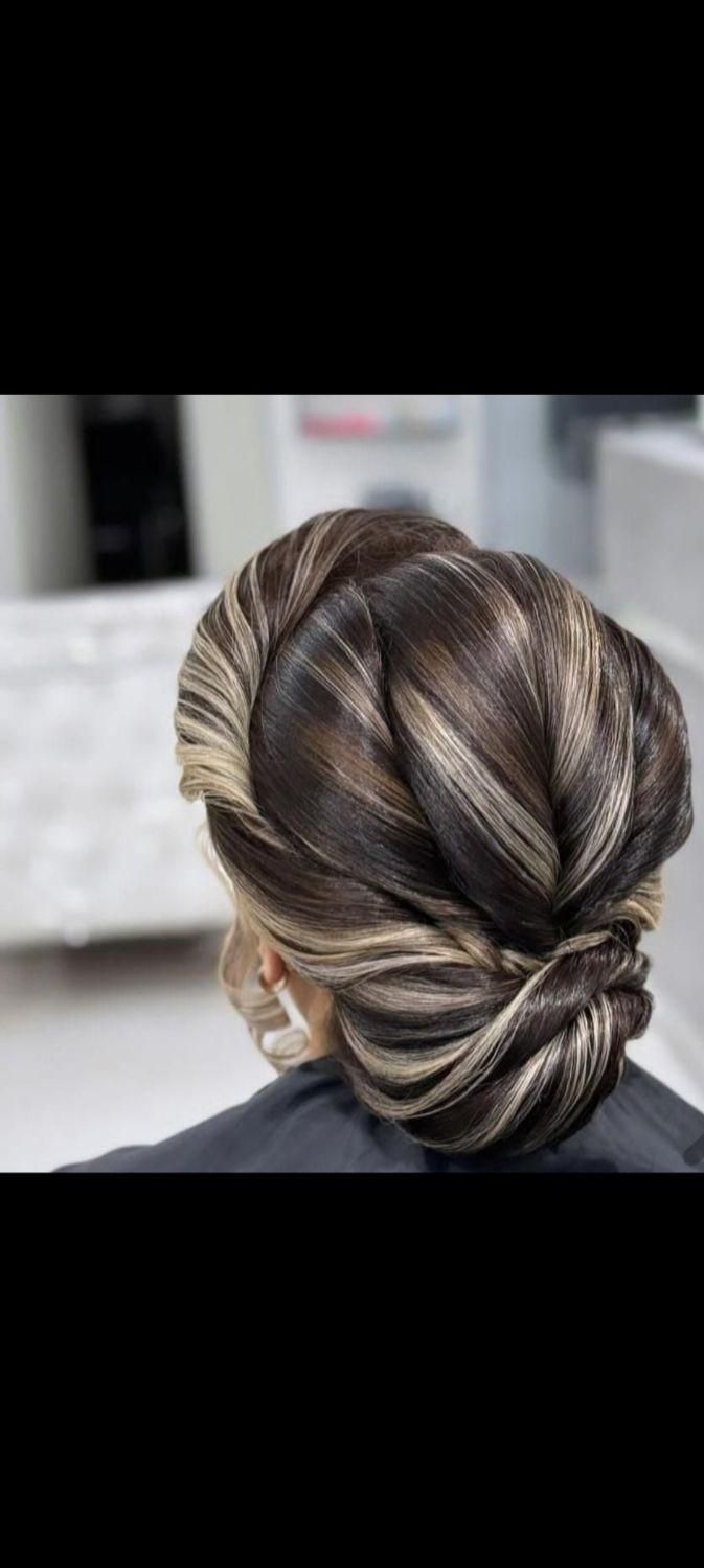 تخفیف ویژه فقط ۳نفراول خدمات و اموزش شنیون|خدمات آرایشگری و زیبایی|بروجرد, |دیوار